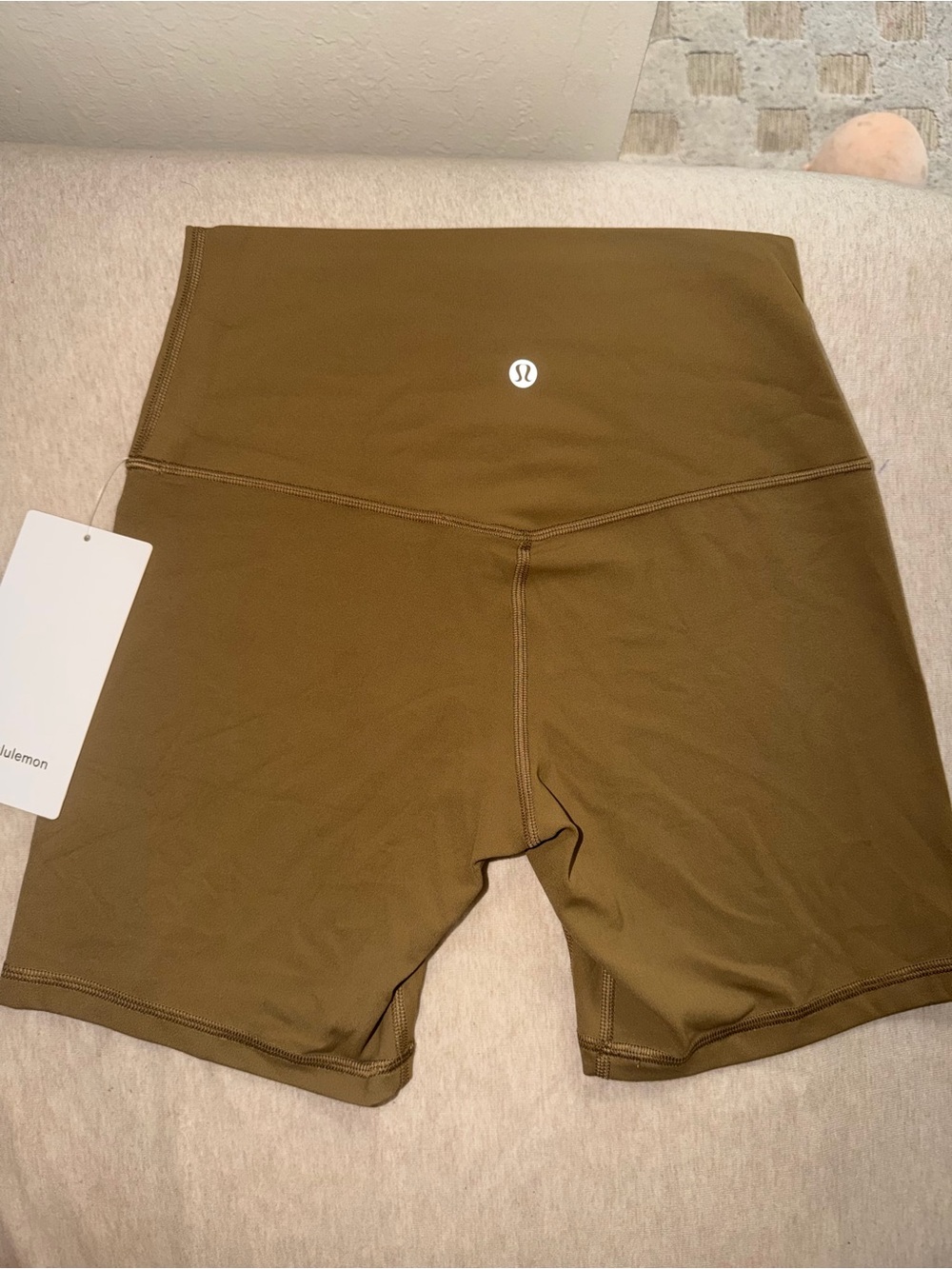 BRAND NEW LULULEMON High-Waist Women’s Bike Shorts in Olive Brown - Picture 2 of 3